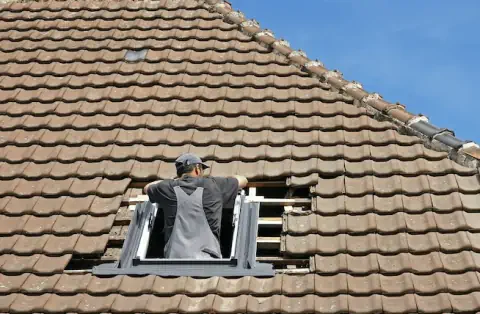 Pose de velux à Taillebourg